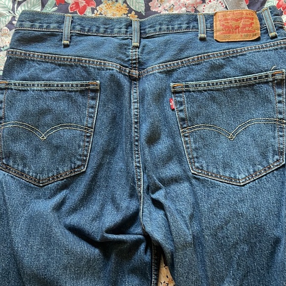 Men’s Levi jeans - Picture 3 of 4